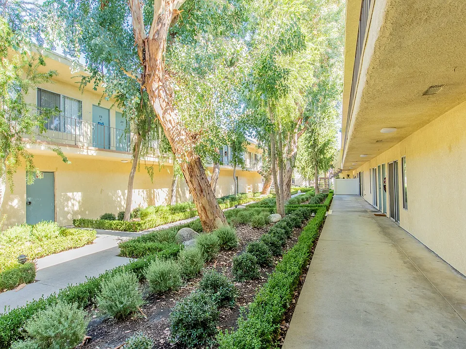 Kingsbury Apartments