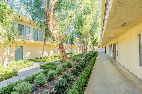 Kingsbury Apartments Photo 1