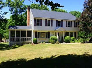 5 Hillside Ave, Clinton, MA 01510
