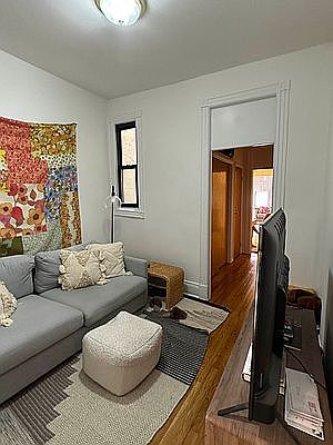 2nd image of 1588 1st Ave APT 4S