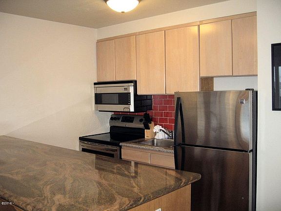 4th image of 1000 SE Bay Blvd #444
