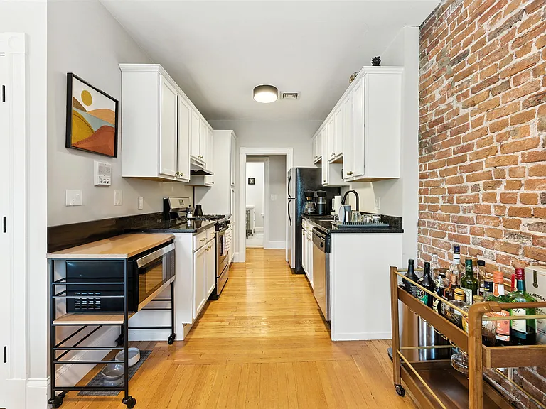 19 Medford St #2 — Photo 9