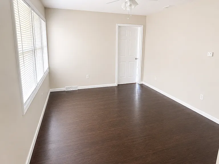507 NW Hawthorne St — Photo 1