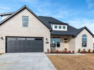 284 Ranalli Ave, Springdale, AR 72762