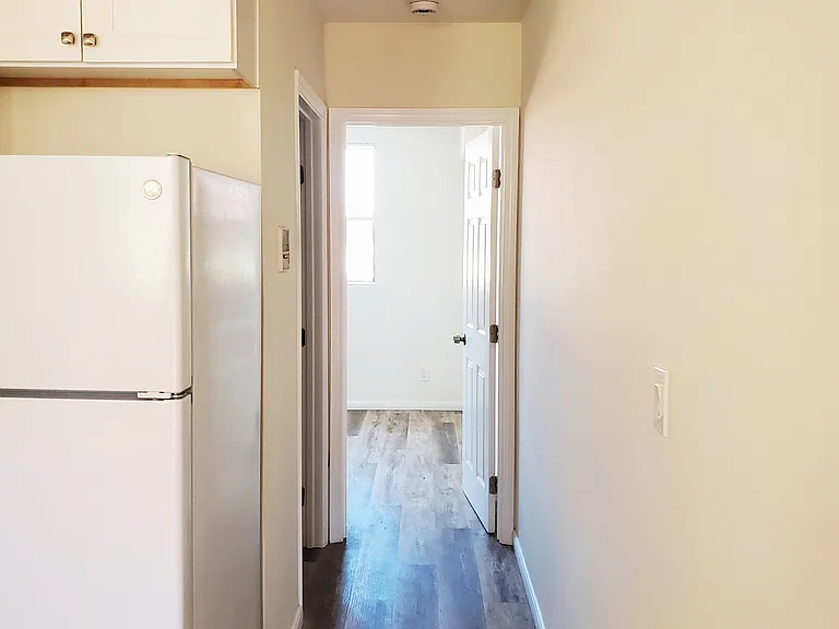 3152 Main St — Photo 5