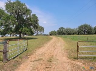 4933 Franke Rd, Goliad, TX 77963