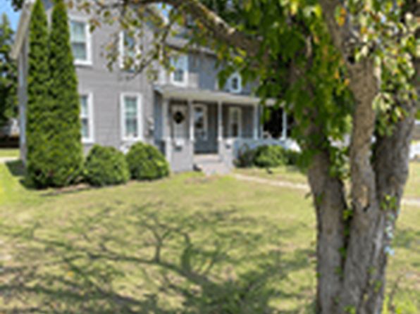 606 W Adrian St #606