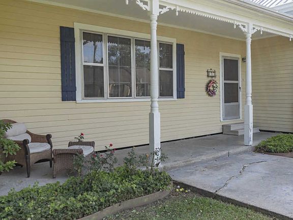 5th image of 123 N Meyers Dr