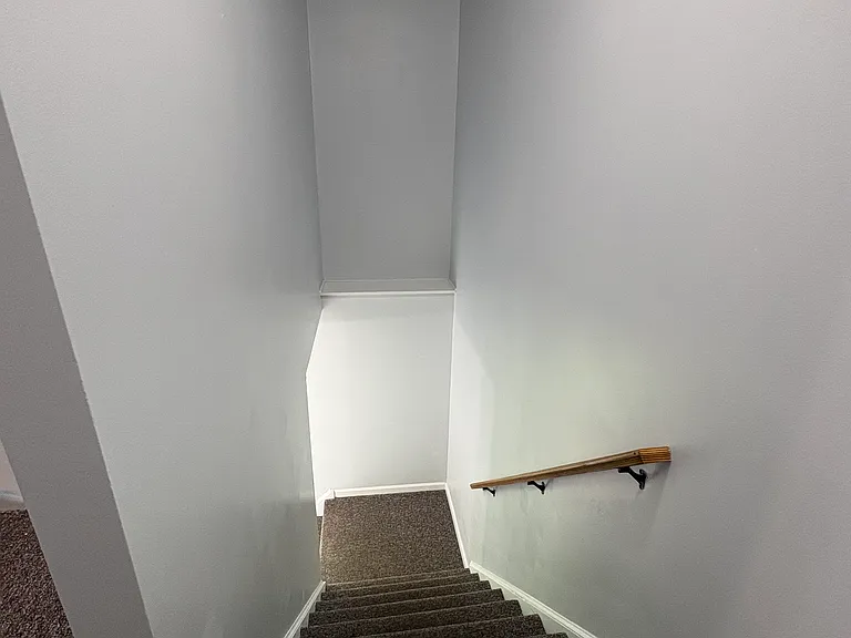 254 Saratoga Ave — Photo 21