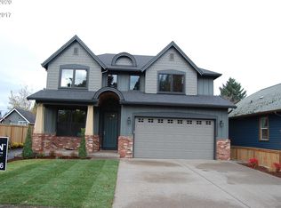 15742 SE Cherry Blossom Way #HS123, Clackamas, OR 97015