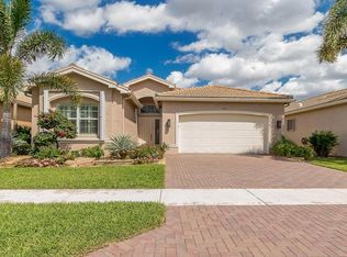 9387 Kenneth Ct, Boynton Beach, FL 33473