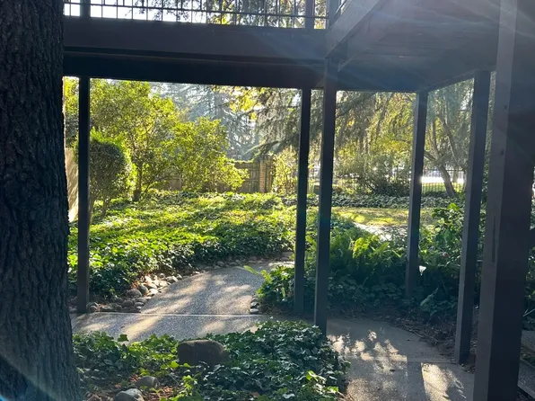 2200 Woodside Ln Unit 1, Sacramento, CA 95825