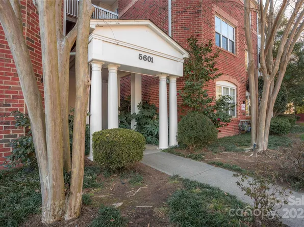 5601 Fairview Rd APT 22, Charlotte, NC 28209