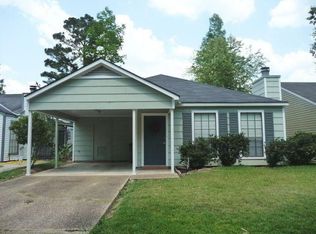 6051 Cottage Row Dr, Baton Rouge, LA 70817