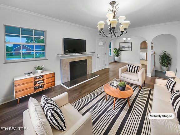 2nd image of 3100 Orchard Ave
