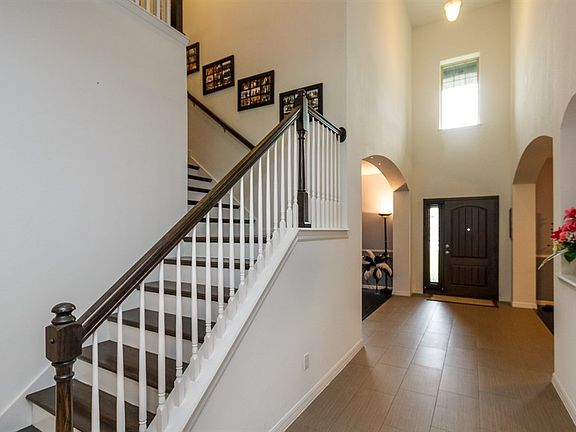 2nd image of 17045 Cypress Preserve Pkwy