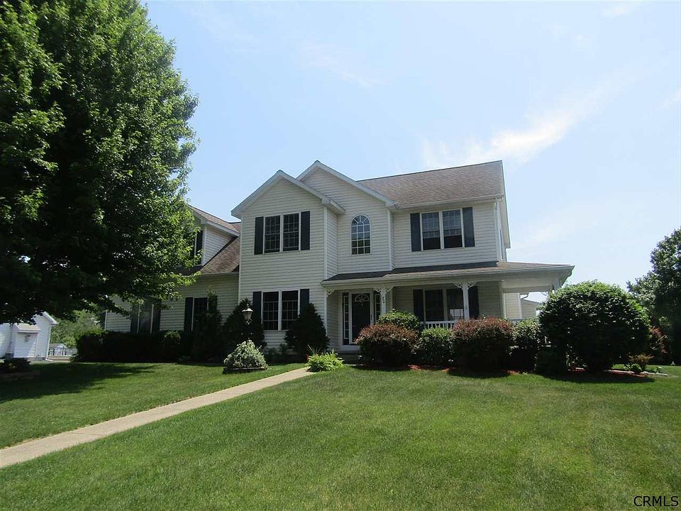 1st image of 70 W Hearthstone Dr