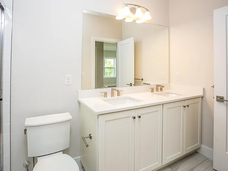 665 Levering St #665 — Photo 27