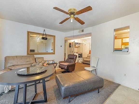 5th image of 521 Mystic Dr APT C
