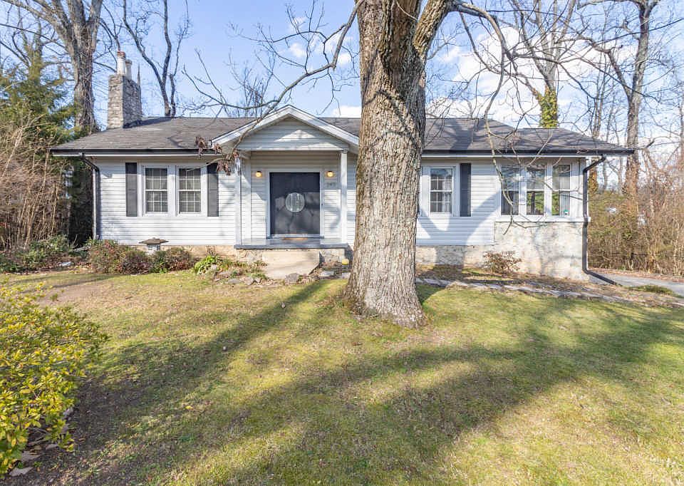 1st image of 3411 Alta Vista Dr