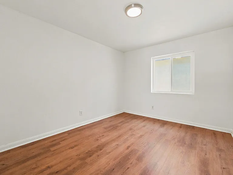9212 Avalon Blvd #1 — Photo 9