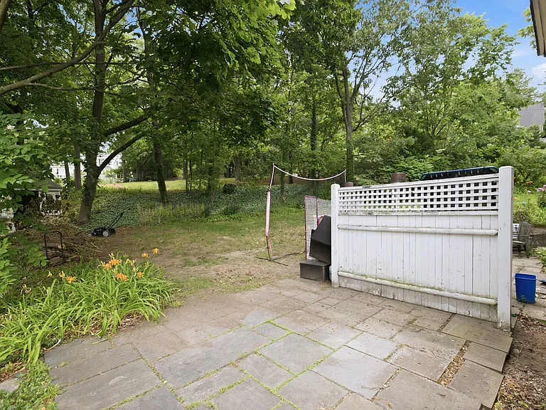 8 Mason St #8 — Photo 27