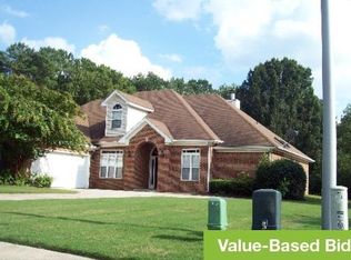 104 Stonebend Cir, Harvest, AL 35749