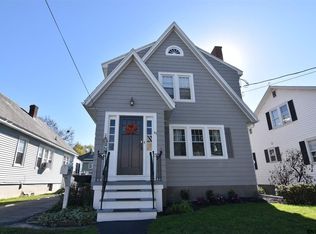 43 Meadowlawn Ave, Troy, NY 12180
