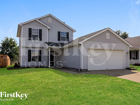 2nd image of 825 Walton Ct