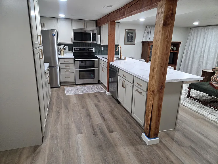 1037 Sunrise Blvd #2 — Photo 5