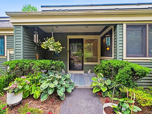 34 Heritage Hills Unit #C, Somers, NY 10589