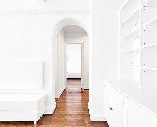 3rd image of 425 E 86th St APT 8B