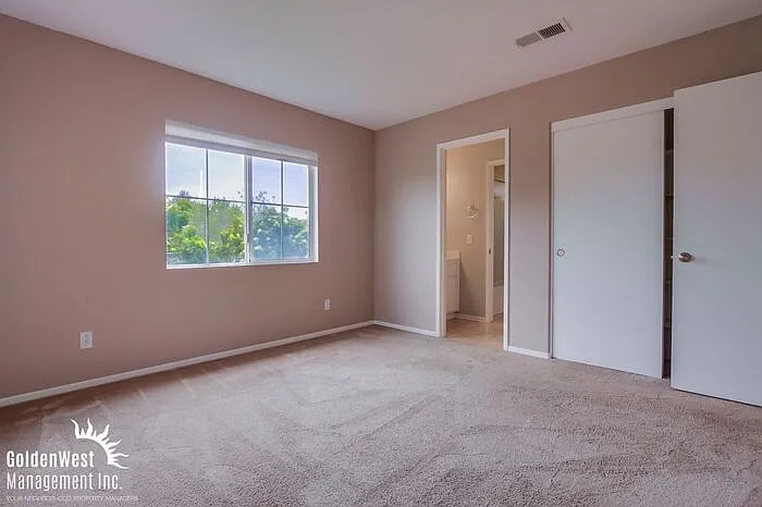 1002 Greenway Rd — Photo 19