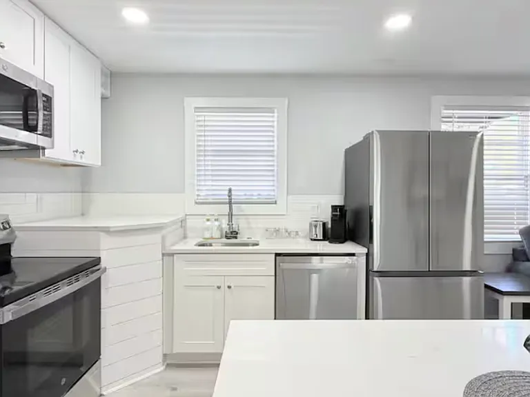 208 Chester St #11 — Photo 10