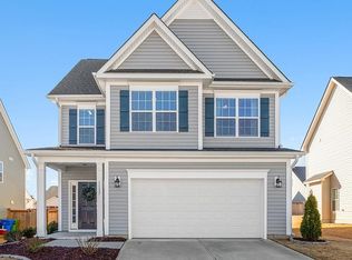 1117 Matisse Dr, Fuquay Varina, NC 27526