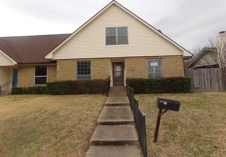 1st image of 10609 Boedeker Dr