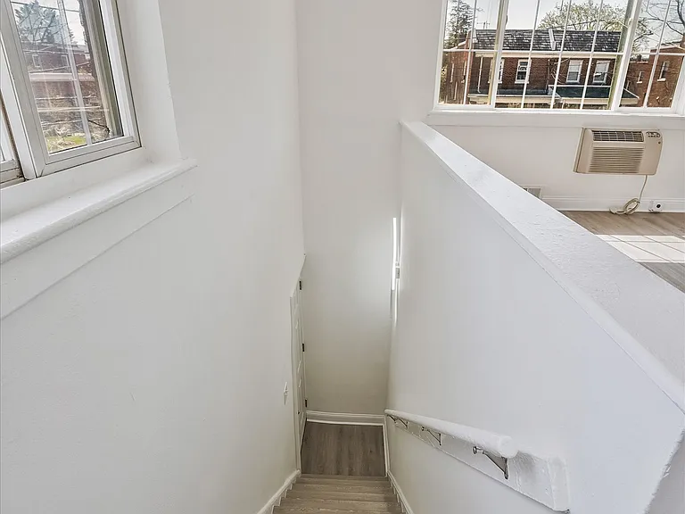 1244 Savannah Pl SE #B — Photo 20