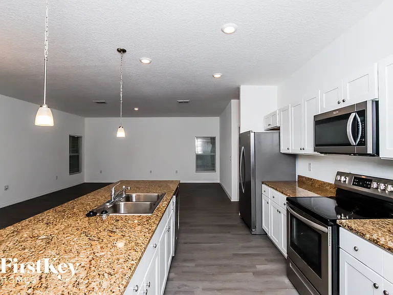 1298 Ginza Rd NW — Photo 5