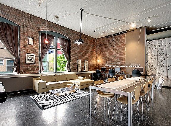 3rd image of 81 Vine St APT 308