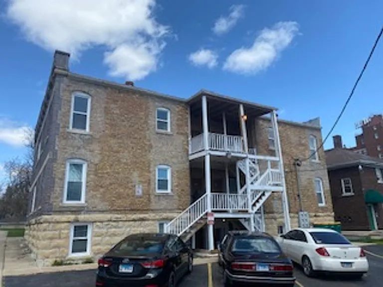 408 Western Ave — Photo 9