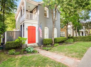 1598 E Amber Dr, Fayetteville, AR 72703