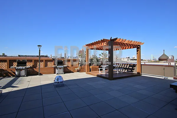 Rented by Fiddler Realty | media 15