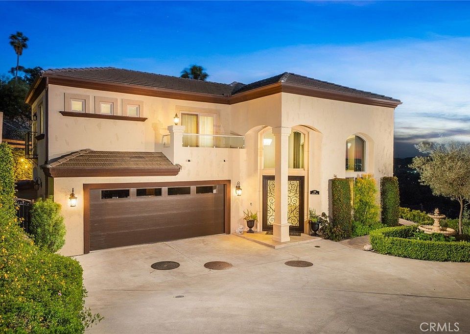 1st image of 388 Conifer Rd