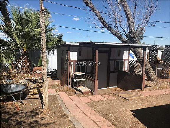 3rd image of 2125 Hoyt Ave