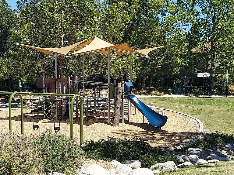 3322 Rainbow Creek Cir — Photo 30