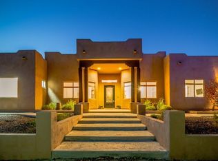 39716 N 1st St, Phoenix, AZ 85086