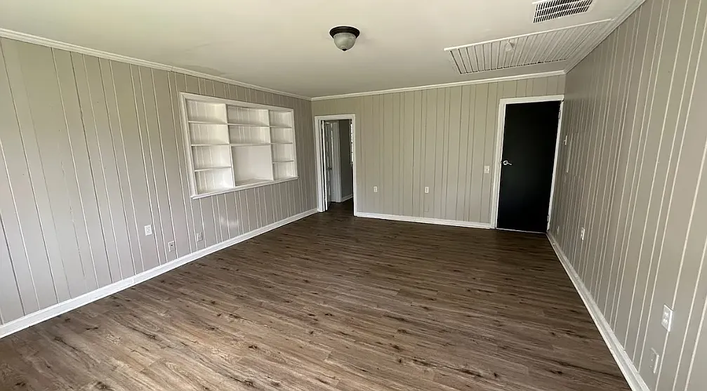 2 bed, 1200 sqft, $1,500 — Photo 3