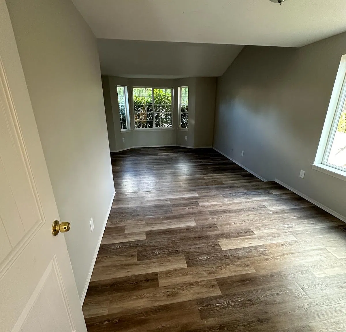 4 bed, 2.5 bath, 1769 sqft, $3,500 — Photo 3