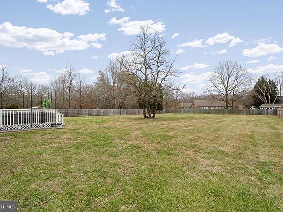 4th image of 3970 Ravine Dr