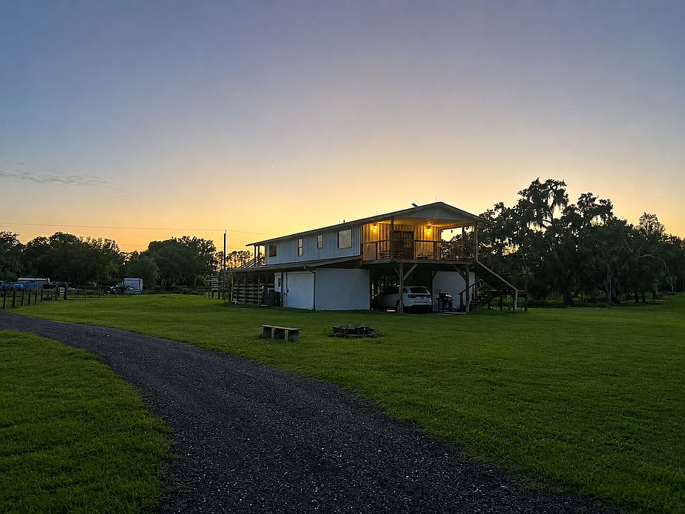 1st image of 4622 Justin Ln